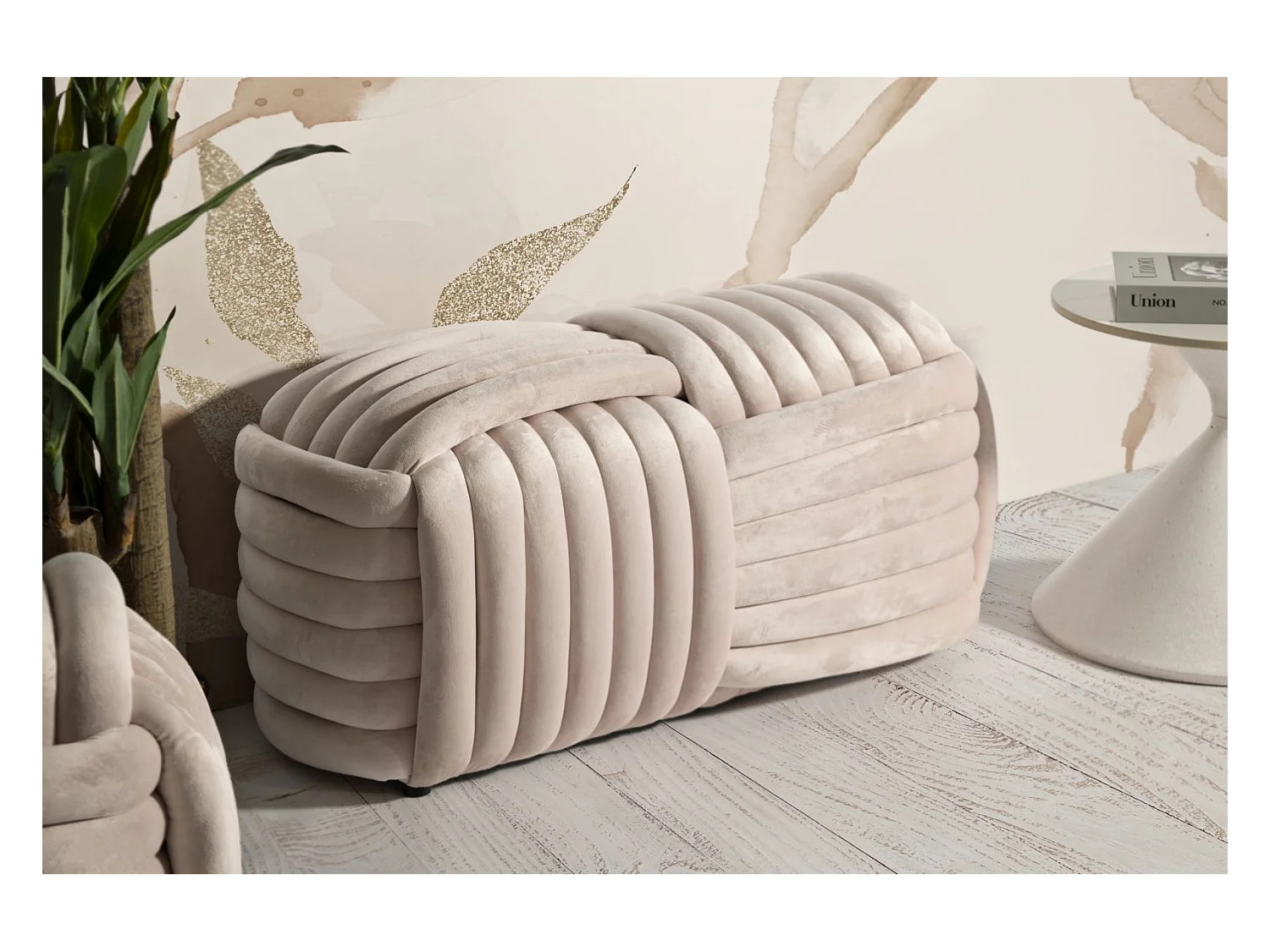 Banc SOFTY PINK - Design Confortable en Velours Rose - Dimensions 90x45x45 cm - Matériaux MDF, Coton et Polyester