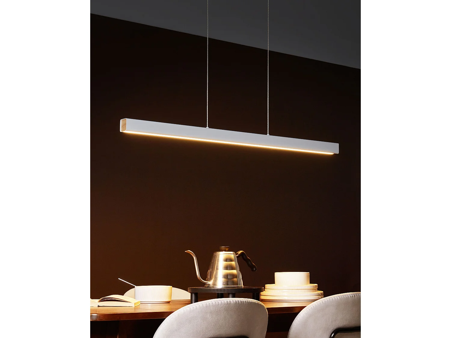 Moderne Hängelampe Integrierte LED-Leuchte Aluminium Gummiholzschirm Eisensockel mit Fernbedienung Weiß Arenas