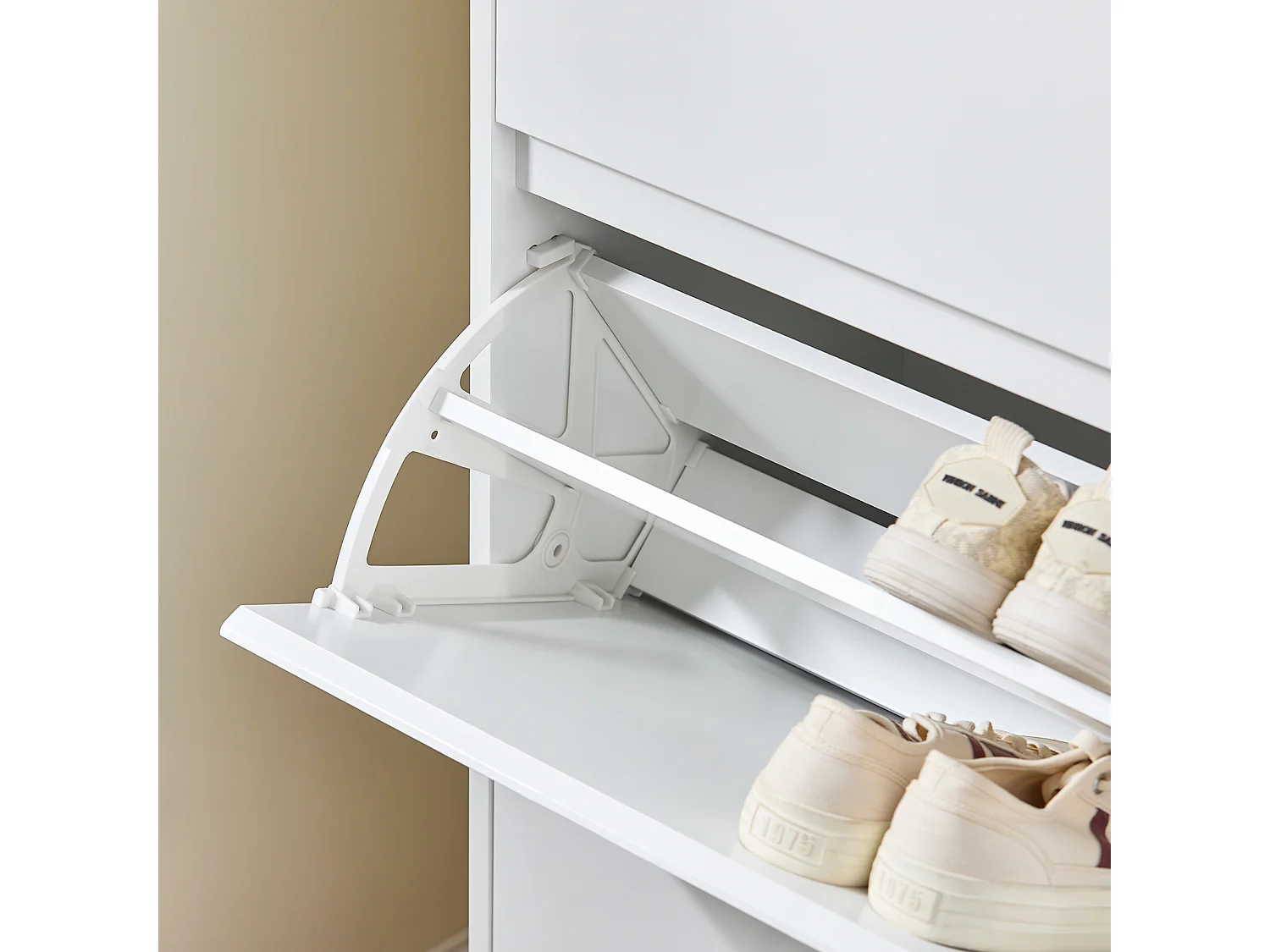 SoBuy Meuble à Chaussures avec 3 Abattants et 1 Porte, Armoire à Chaussures, Commode d'Entrée, Rangement pour Chaussures, FSR189-WN