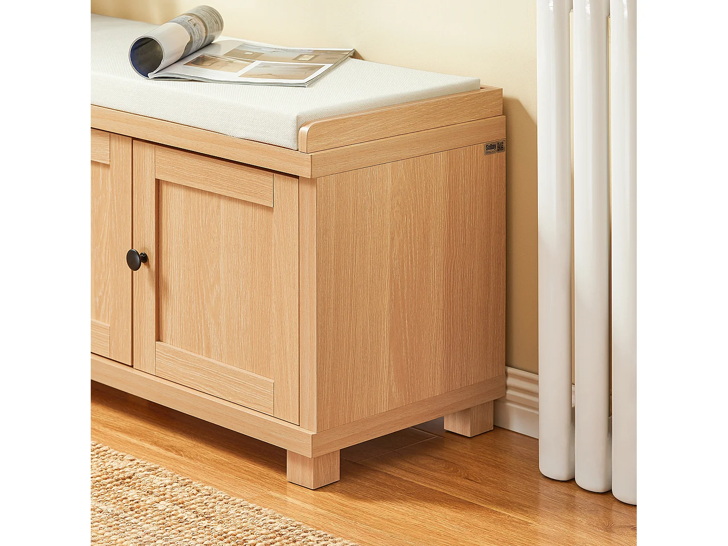 Szafka na buty z 3 drzwiami i poduszką FSR188-N