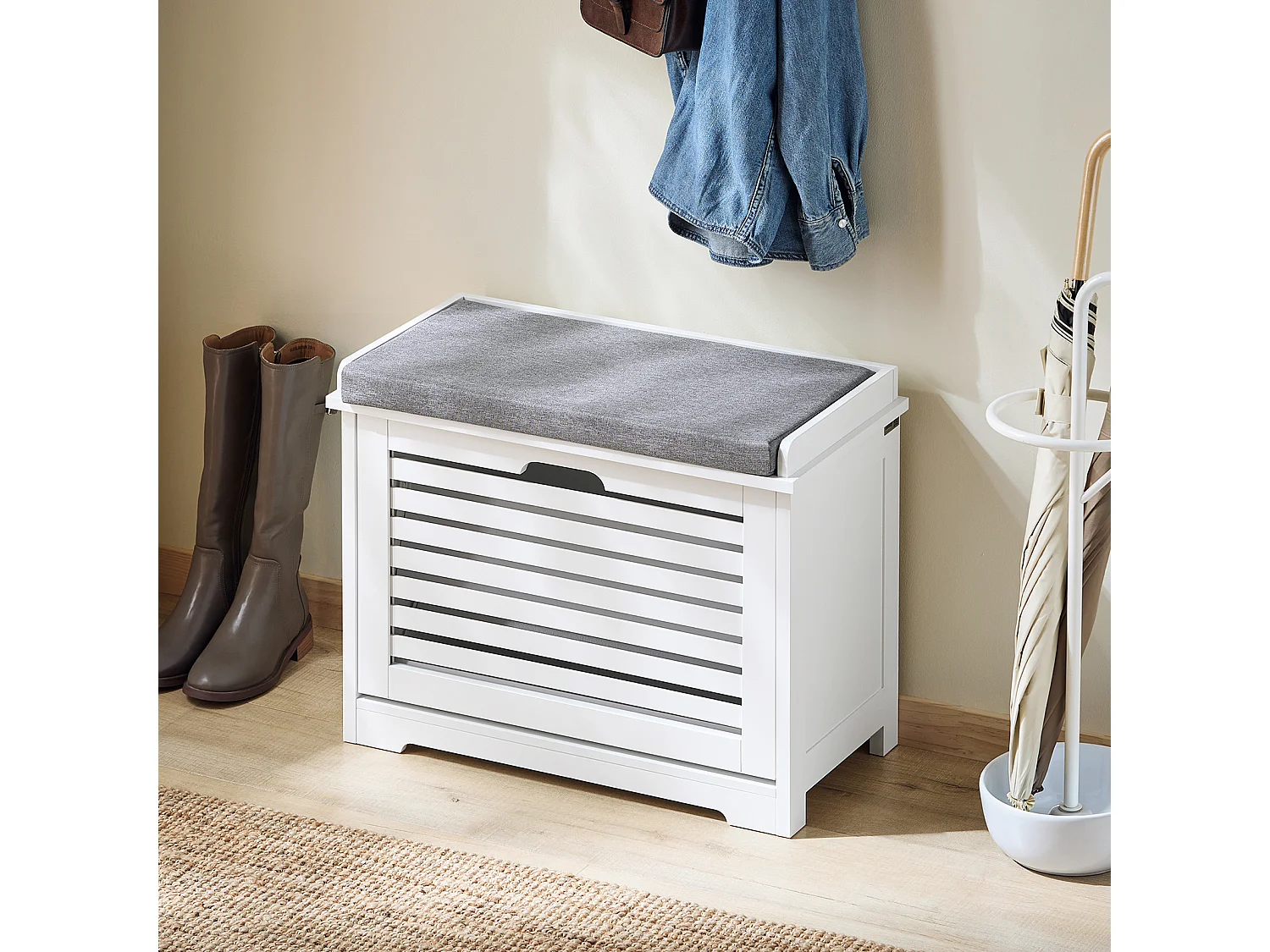 SoBuy Banc Chaussures Rangement Armoire à Chaussures Meuble d'entrée Coffre avec Abattant et Coussin pour Entrée Couloir Chambre Salon Blanc FSR184-K-W