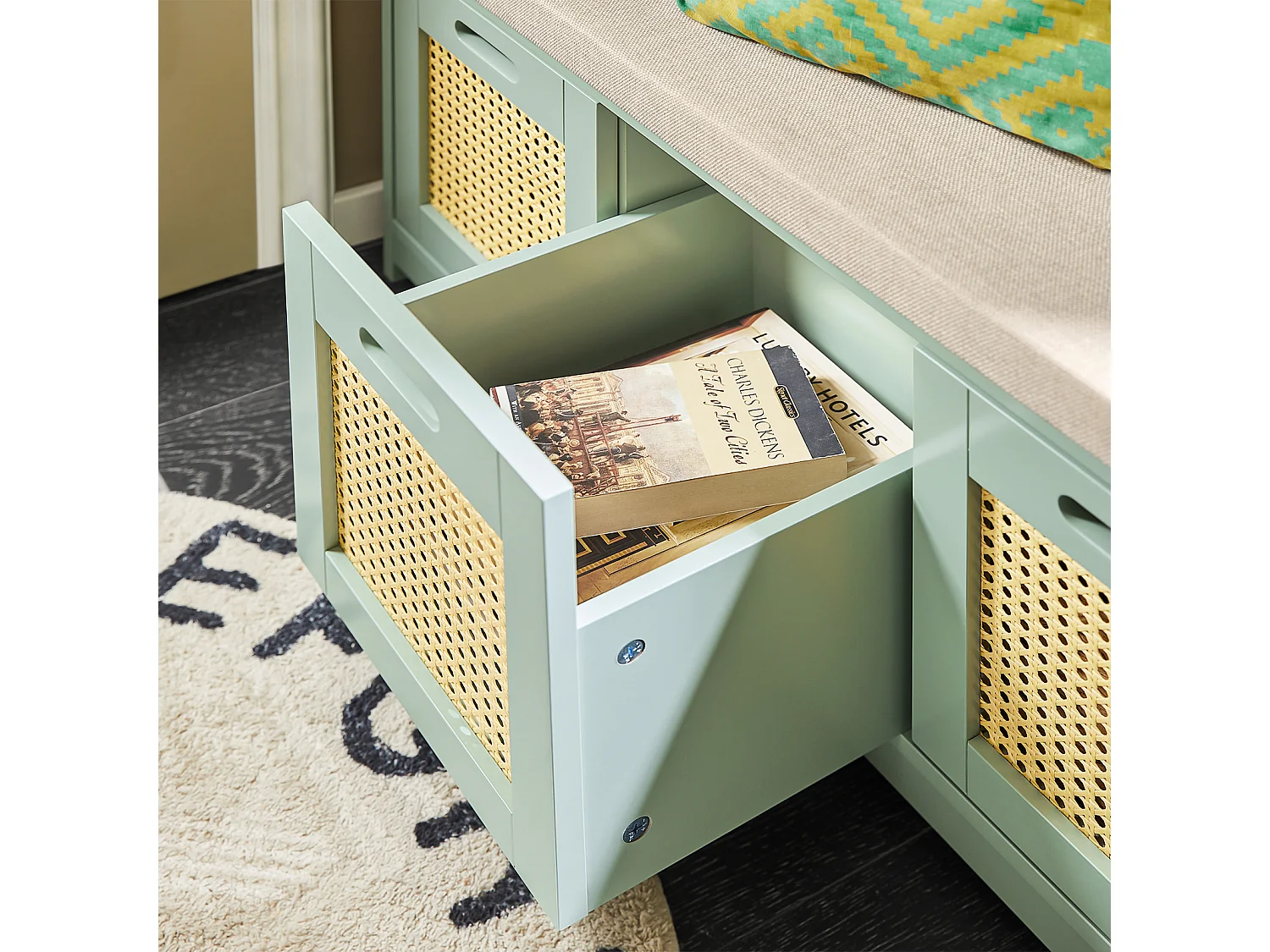 SoBuy Banc de Rangement, Meuble d'Entrée, Commode à Chaussures, Banquette avec Coussin Rembourré 2 Portes et 1 Cube, Vert, 90x35x45 cm FSR182-GR