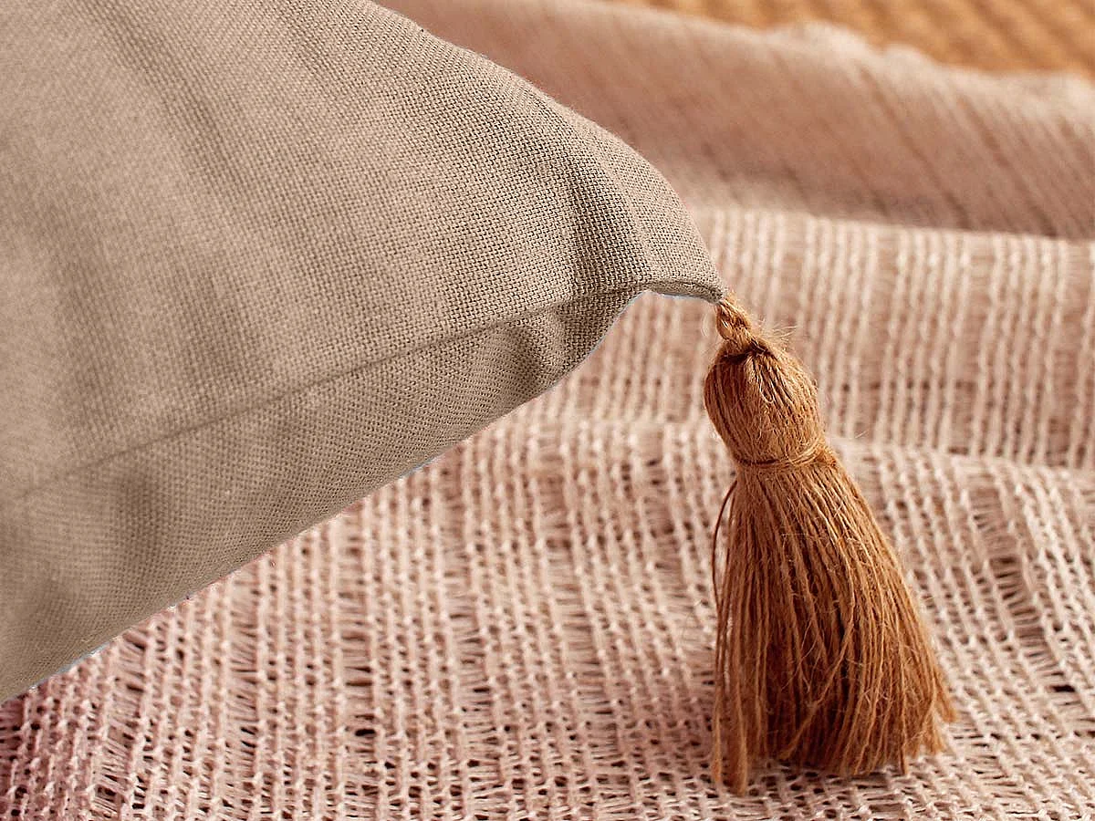 Coussin Déco Uni à Pompons "Panama" 50x70cm Naturel