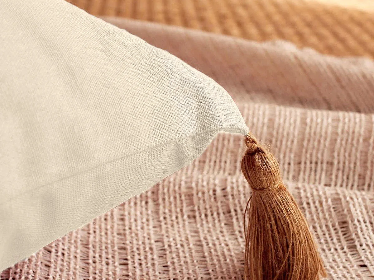 Coussin Déco Uni à Pompons "Panama" 50x70cm Écru