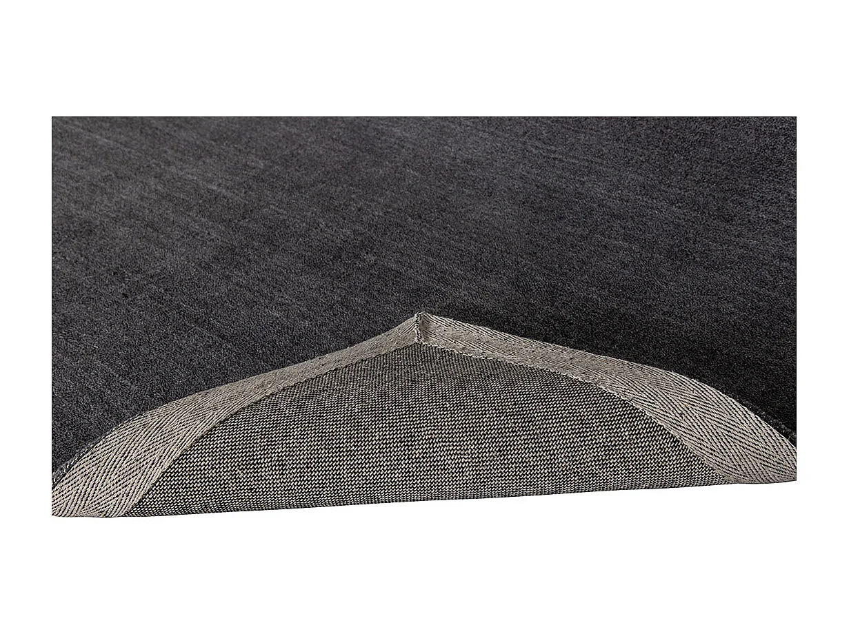 Ulla tapis 350x252cm gris foncé.