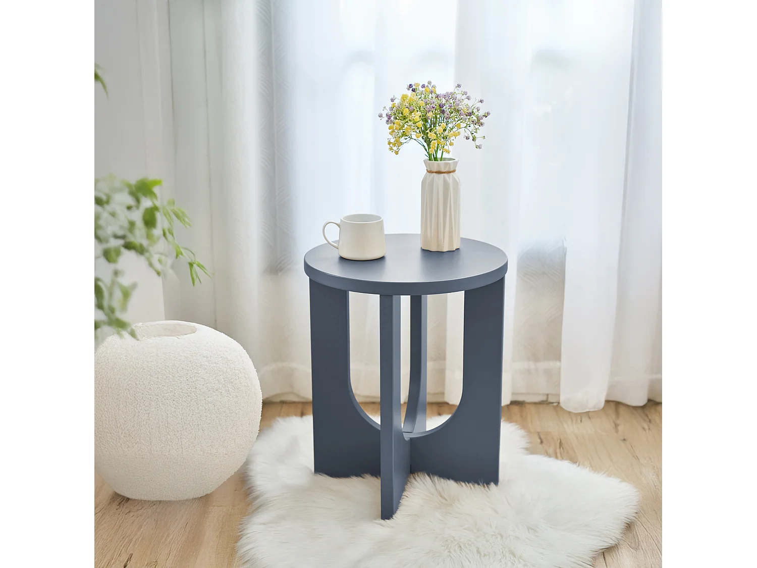 Table d'appoint Kysdajore 50 x 40 cm bleu gris [en.casa]