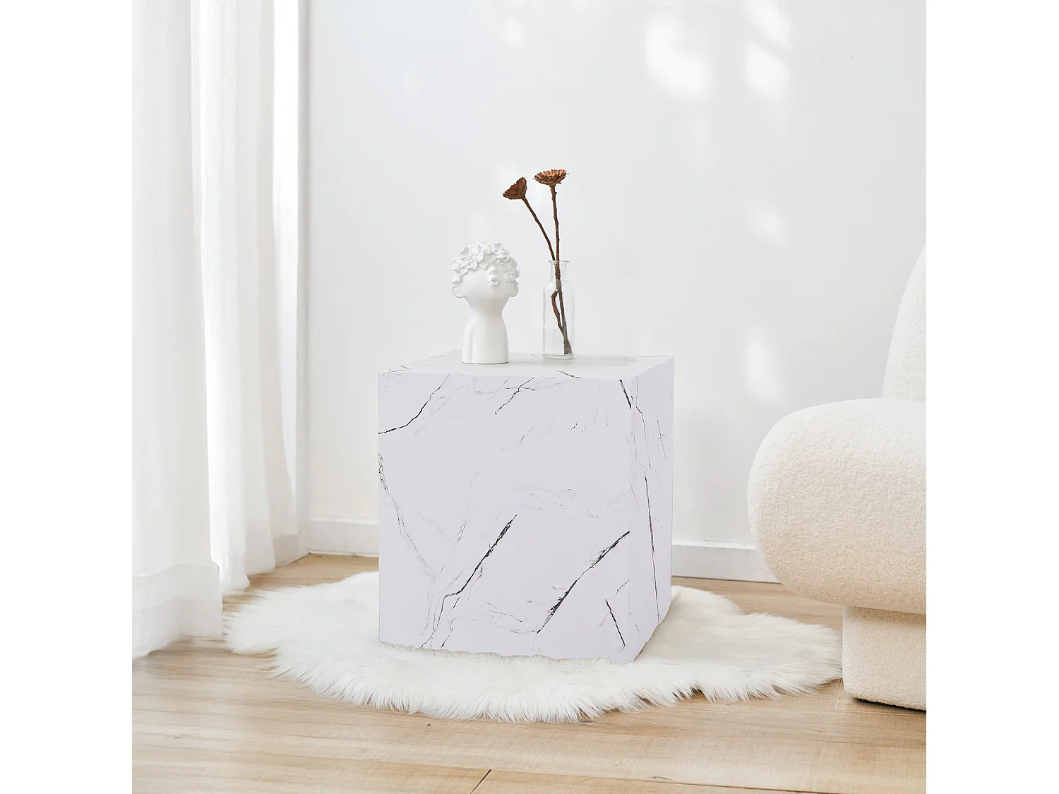 Table d'appoint Ellelu 45 x 40 x 40 cm aspect marbre blanc [en.casa]