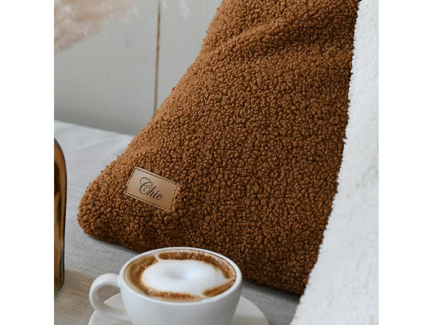 Cojín cuadrado efecto rizo