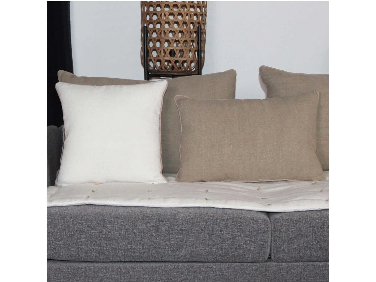 Cojín abejorro de lino y algodón