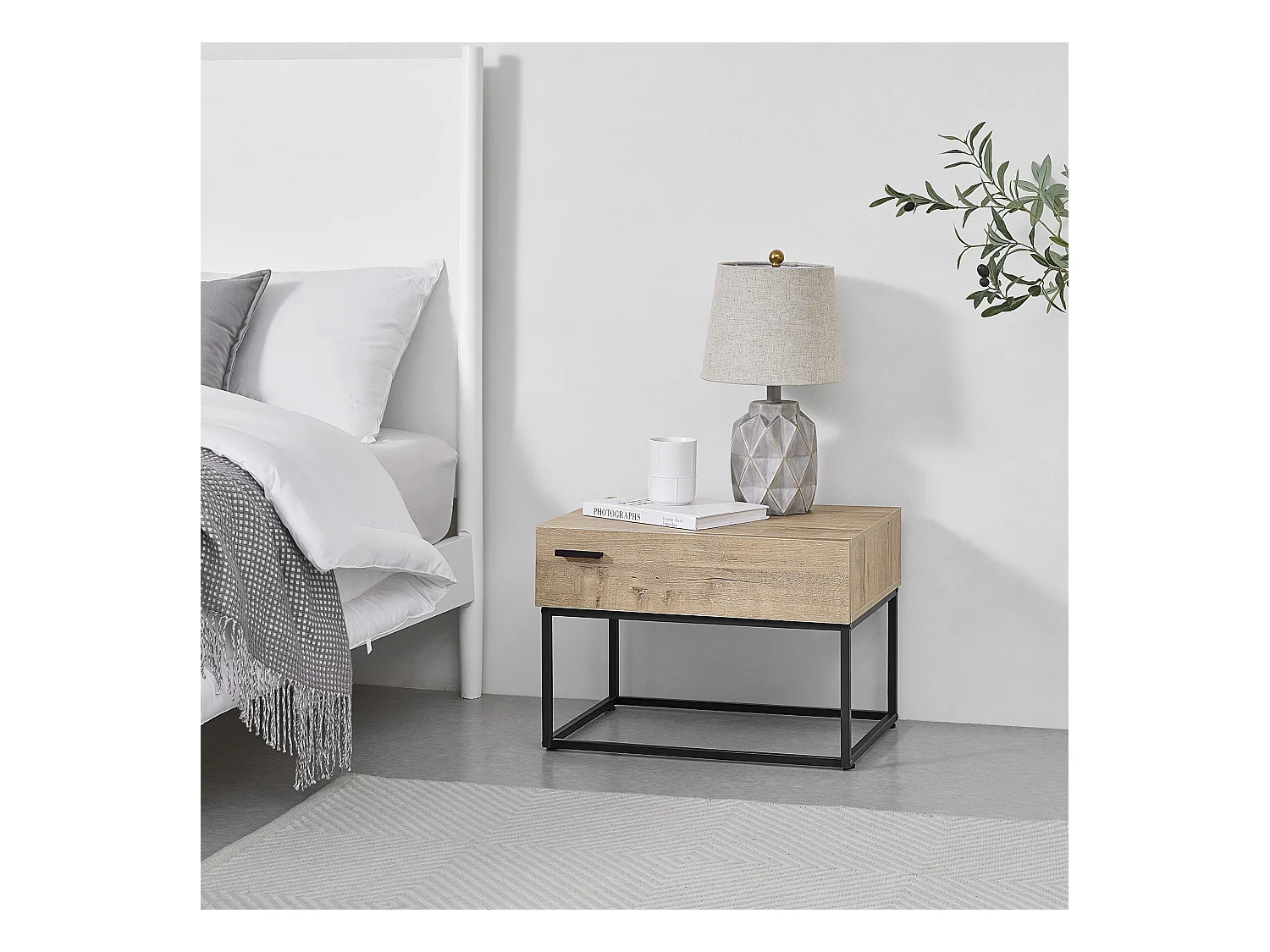 Table d'Appoint Hylte avec TIroir 39 x 55 x 40 cm Effet Chêne Noir [en.casa]
