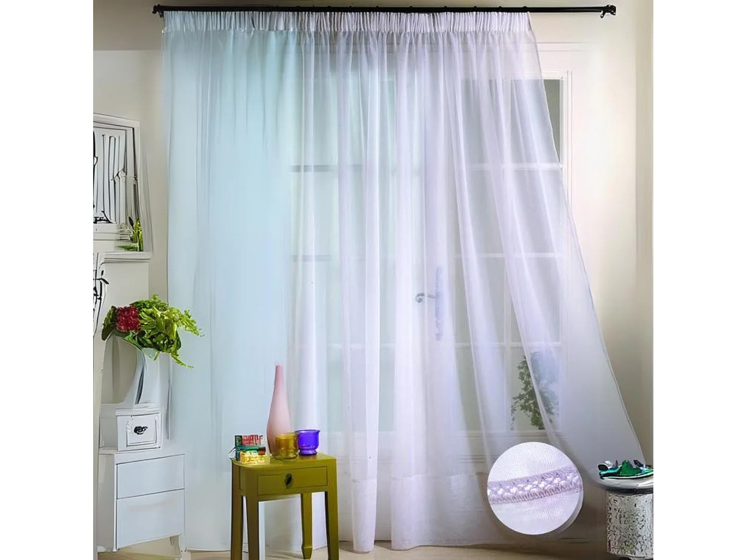 Voilage classique en voile uni ourlet croquet