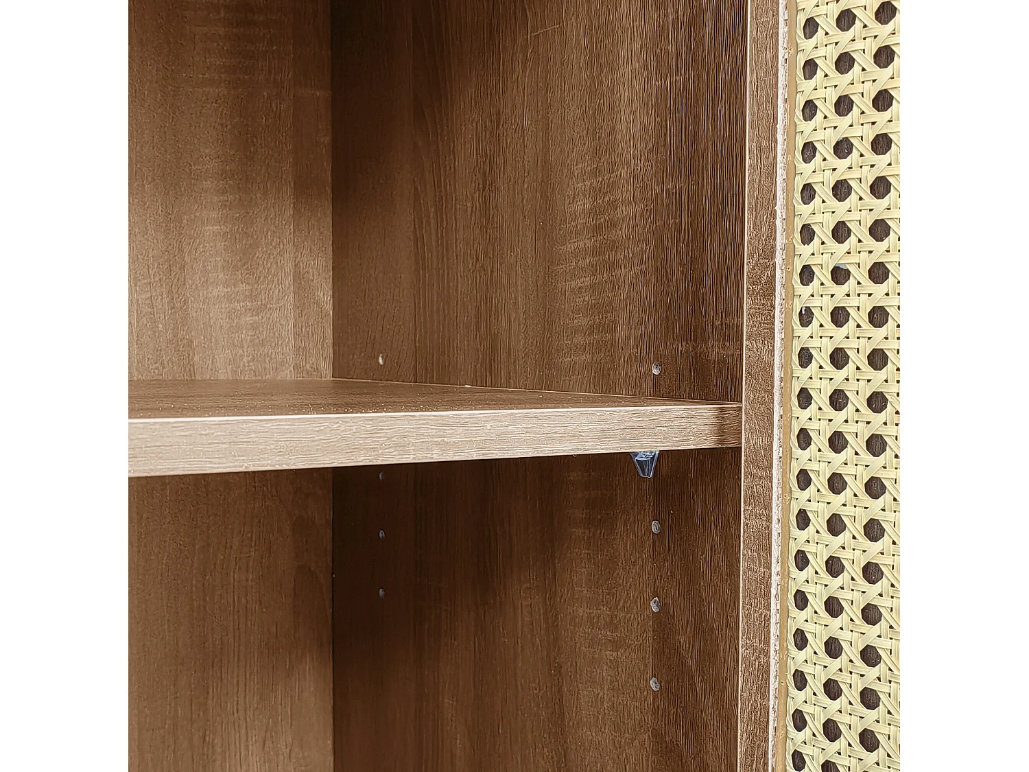 URBAN MEUBLE Buffet vintage effet bois avec portes en rotin 2 portes 2 tiroirs 130x75,5x40cm