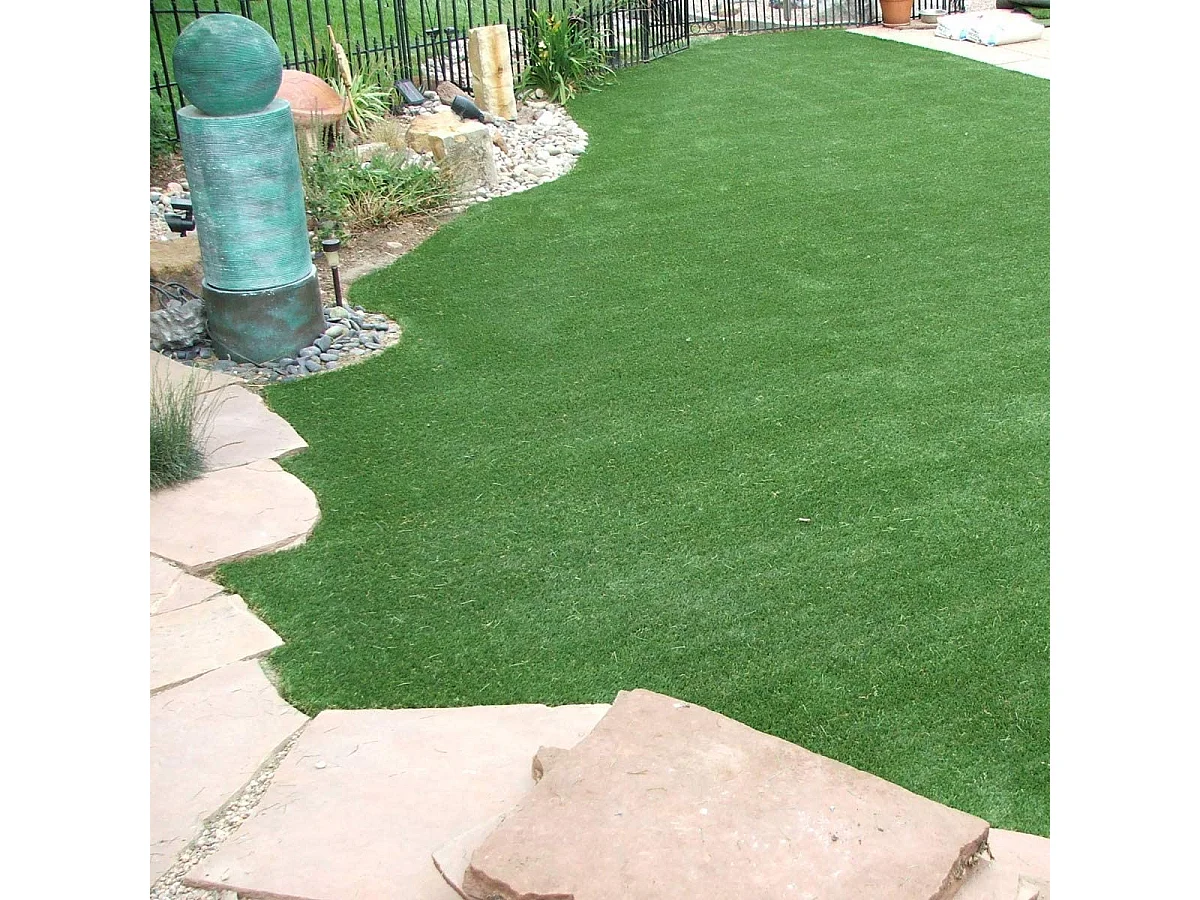 Prato Sintetico Realistico Giardino 4 Sfumature Anti UV Atossico Drenante Ideale per Piscina Terrazzo Aree Giochi Viali (30mm 1x5mt 5mq)