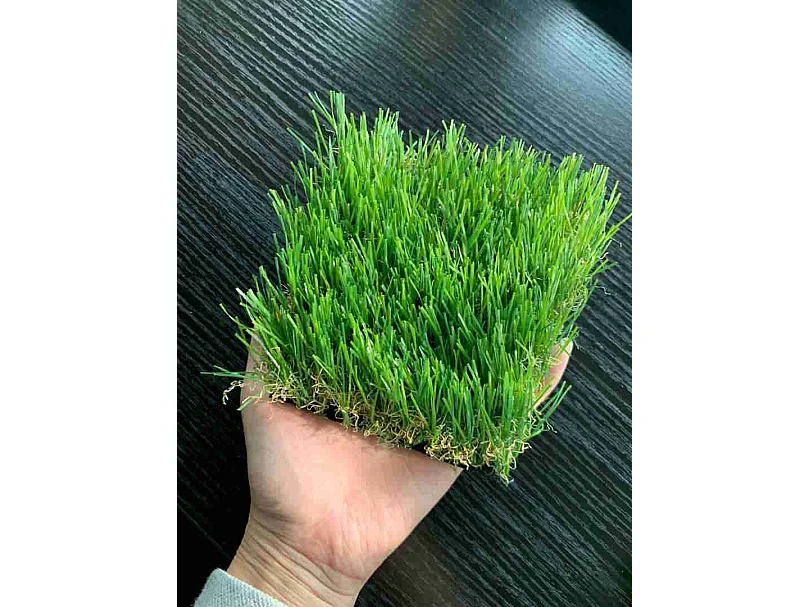 Prato Sintetico Realistico Giardino 4 Sfumature Anti UV Atossico Drenante Ideale per Piscina Terrazzo Aree Giochi Viali (30mm 2x5mt 10mq)