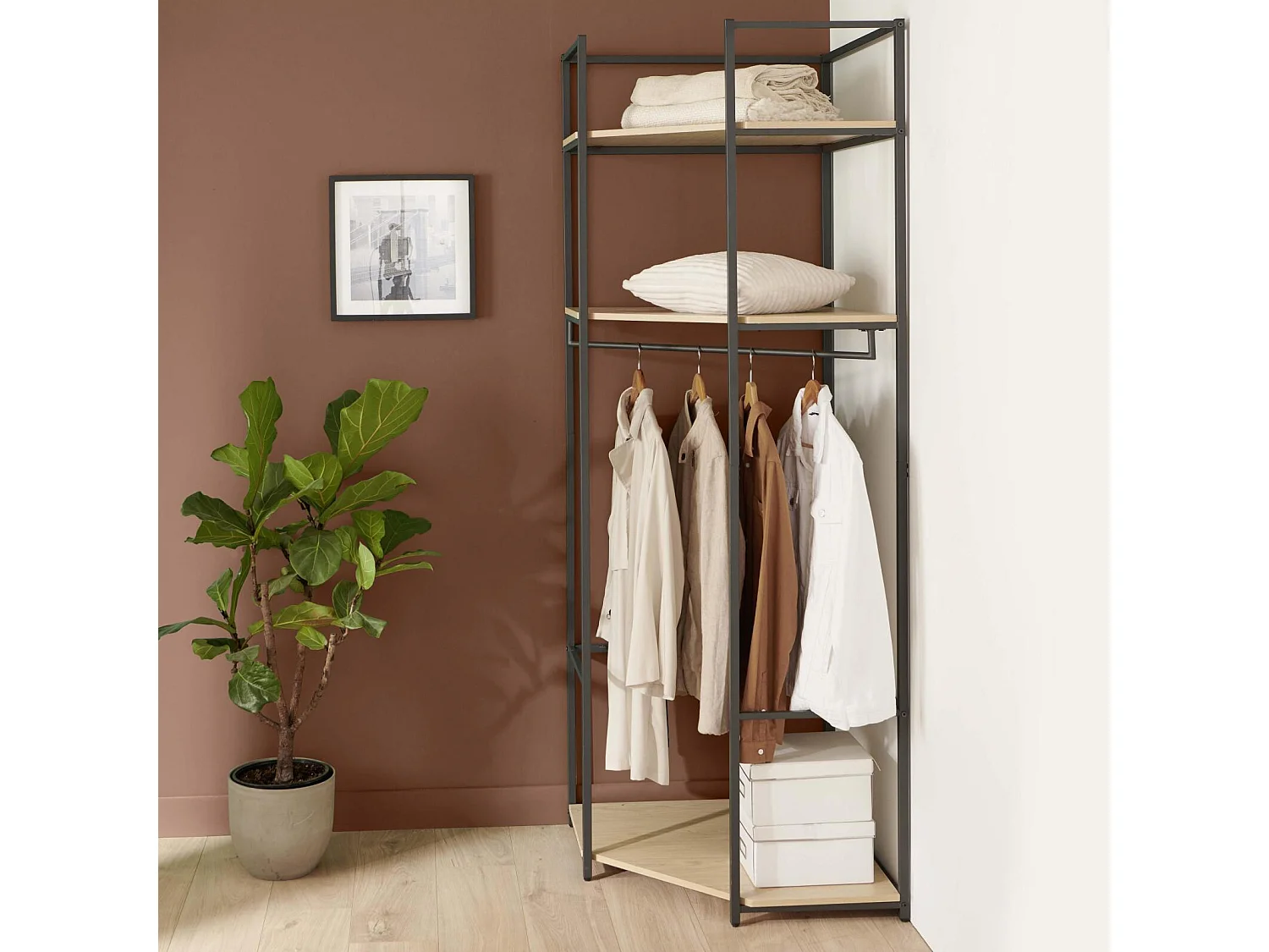 JUNE 70x200cm houten en metalen hoekkledingrek