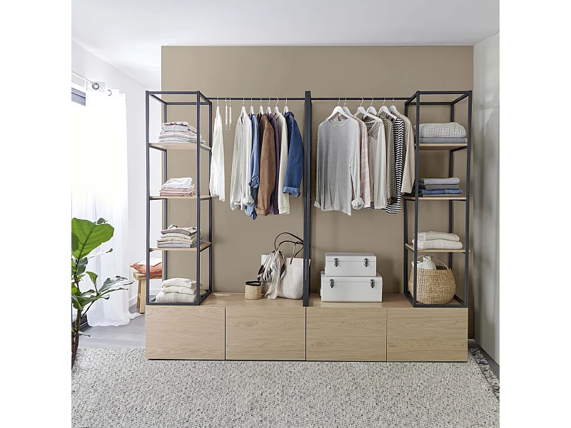 Posten mit 2 KADRA-Dachboden-Kleiderständern