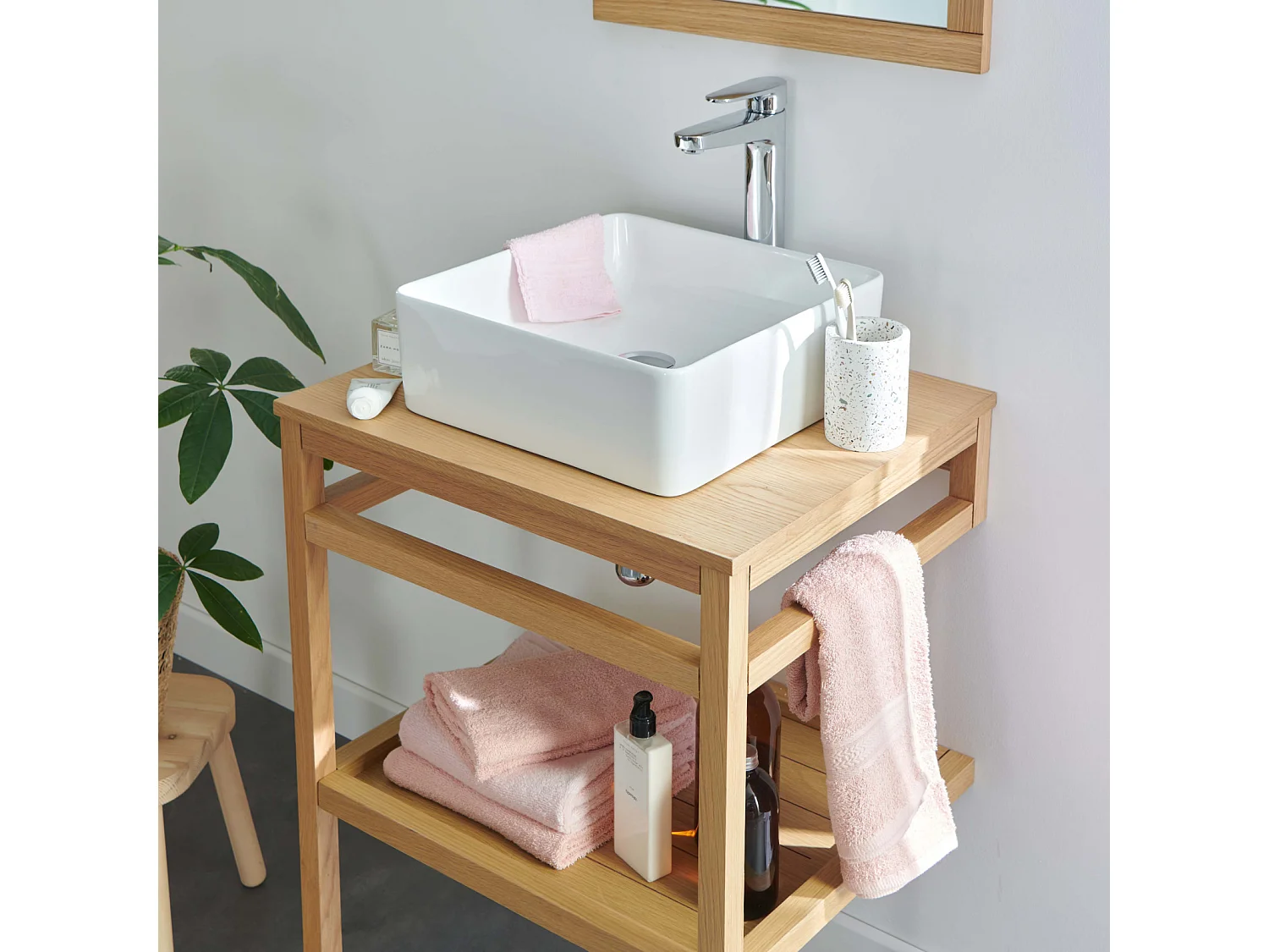 Einzelmöbel + Waschbecken + Spiegel + HOPP-Säule