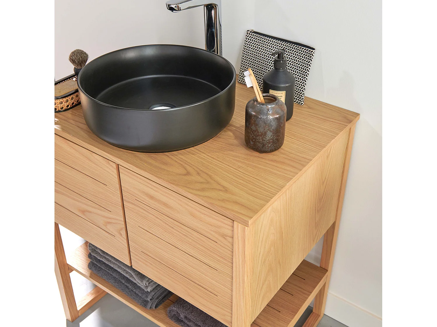 Einzelmöbel + Waschbecken + ATOLL-Spiegel