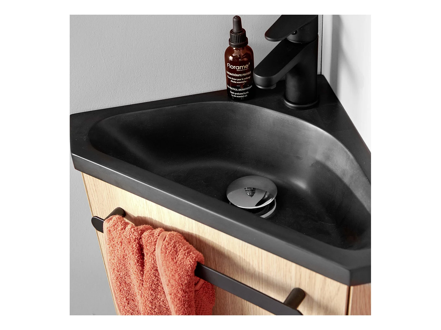 Ensemble lave-mains d'angle suspendu avec robinet noir
