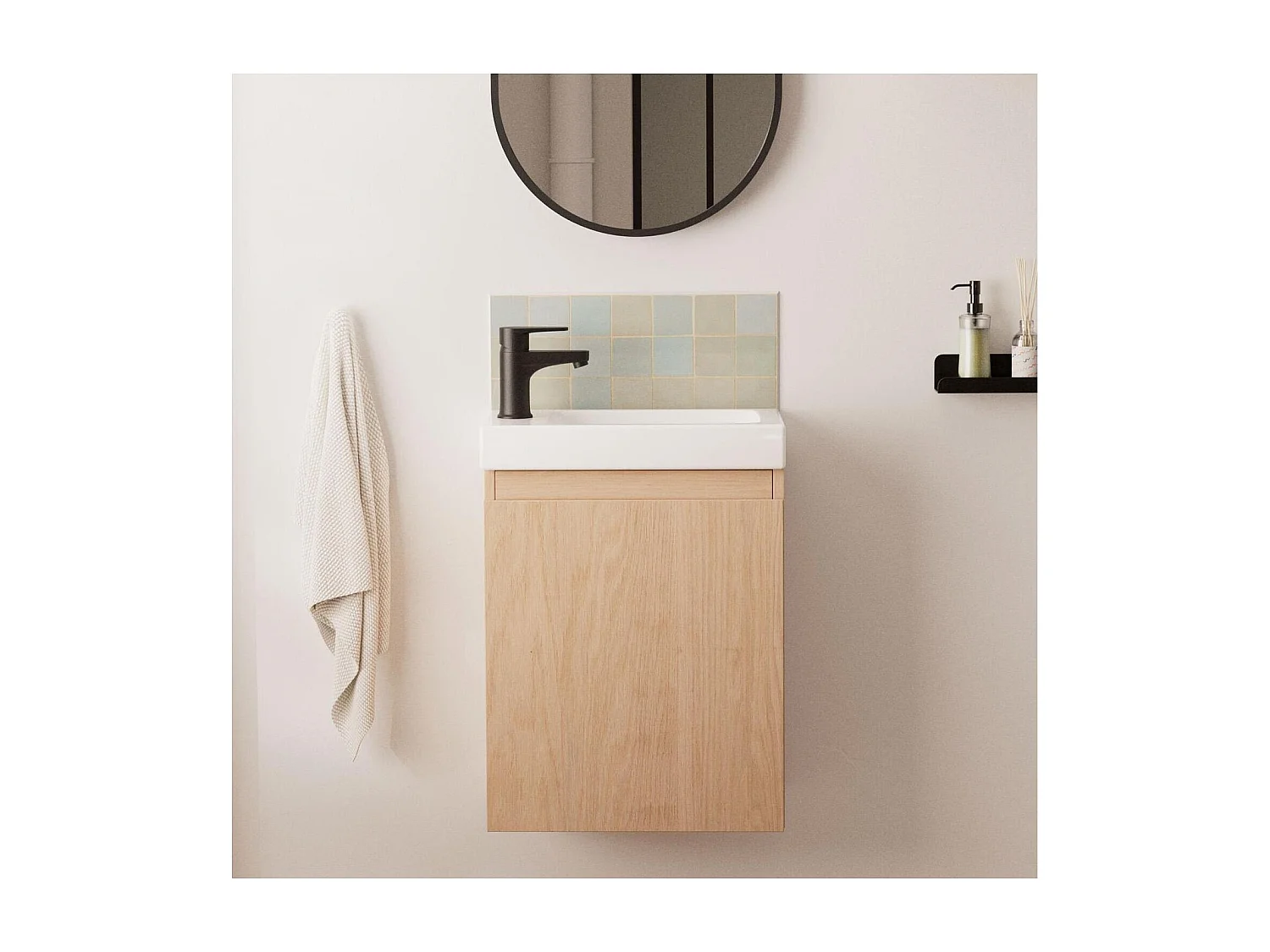 Ensemble lave-mains suspendu avec robinet noir