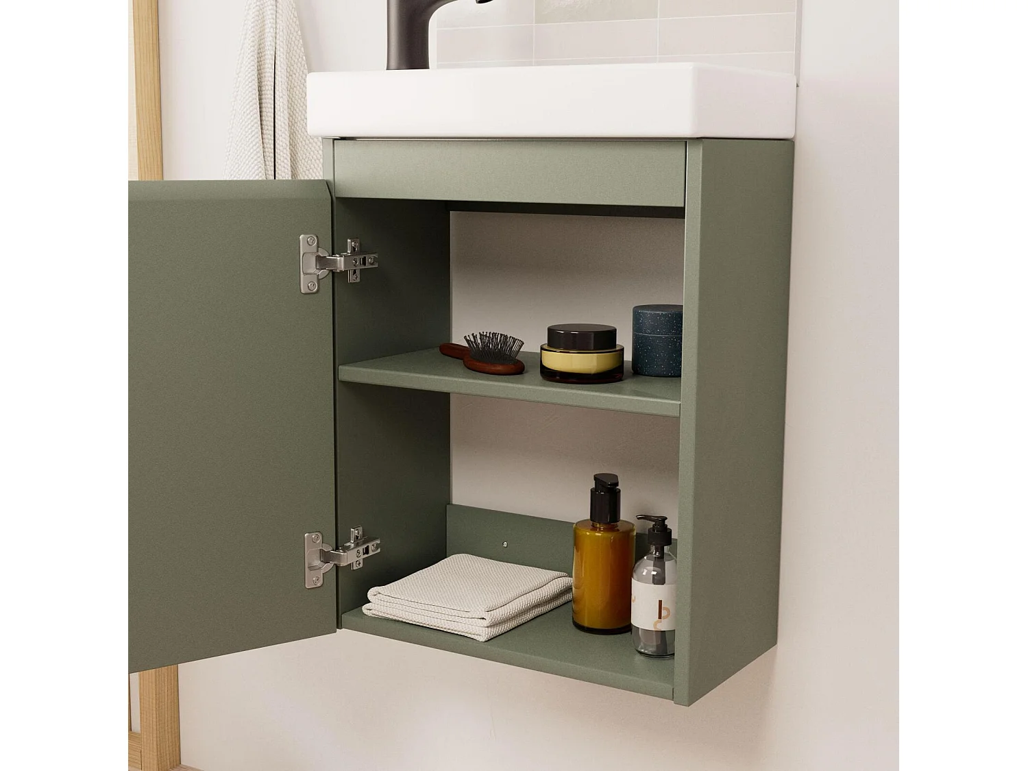 Ensemble lave-mains suspendu avec robinet noir et miroir ovale