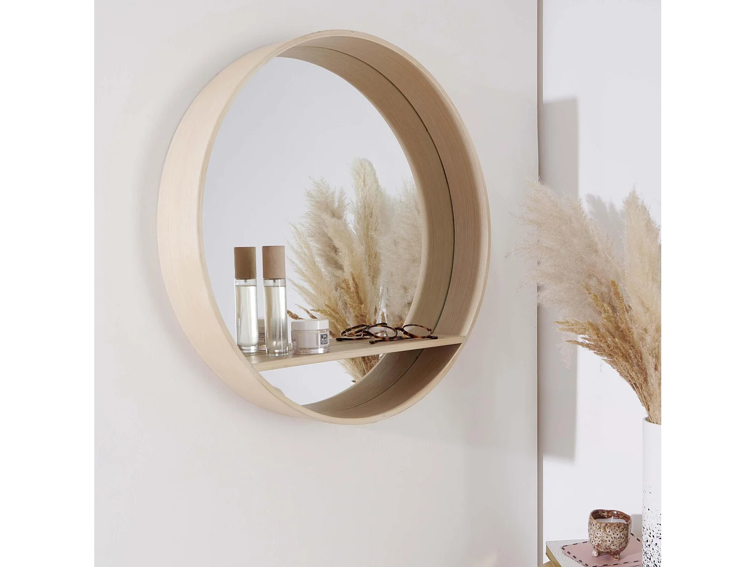 Ronde eikenhouten spiegel met OBLO-plank