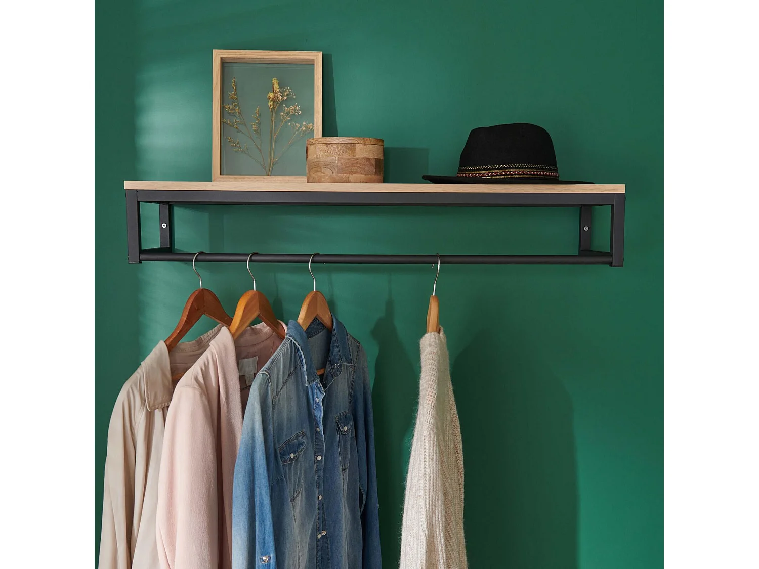 Etagère penderie murale bois et métal noir 90x28,5cm
