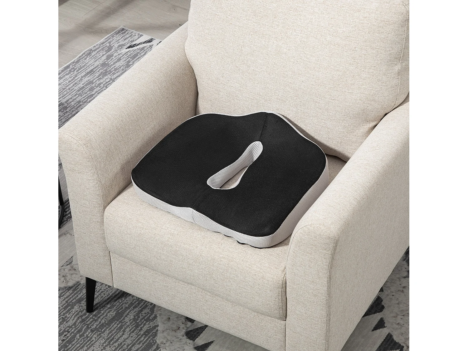 Almofada de Assento HOMCOM em Espuma de Viscoelástica com Base Antiderrapante - 44x39x13 cm em Preto