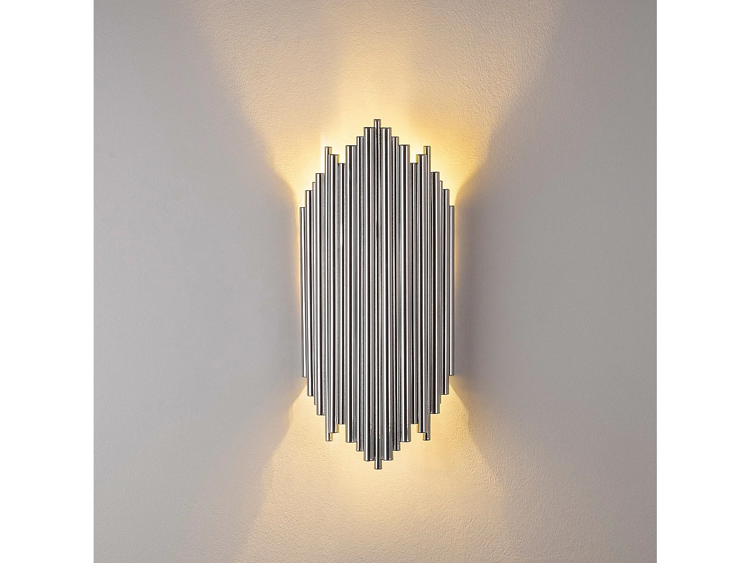 Candeeiro de Parede Kara 13347 - Elegância e Sofisticação para o Seu Espaço