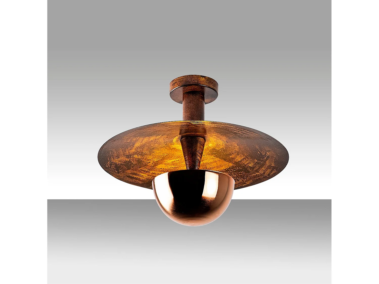 Candeeiro de Cobre Elegante - Transforme o Seu Espaço com Sofisticação