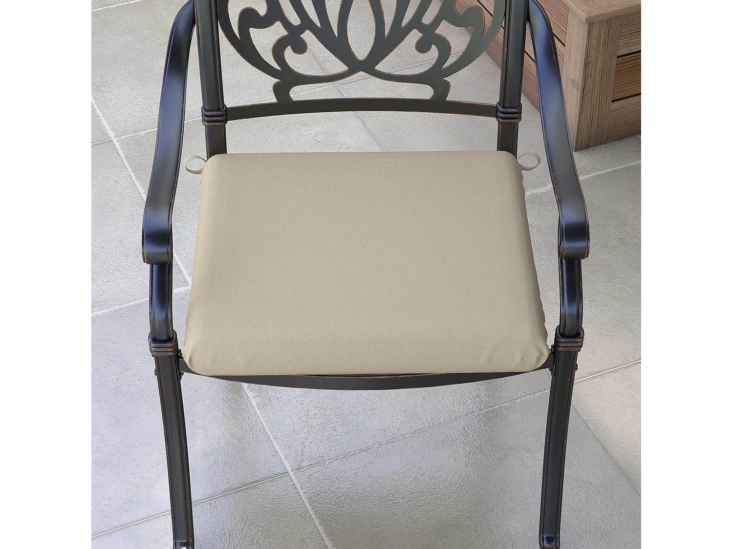 Conjunto de Almofadas Outsunny para Cadeiras - 4 Peças Impermeáveis e UV 50+ - Bege 47x47x7 cm