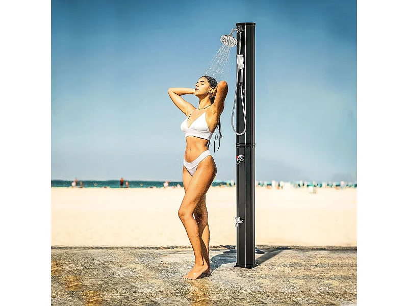 Chuveiro Solar para Jardim Outsunny com Duas Cabeças e Água Quente até 55°C