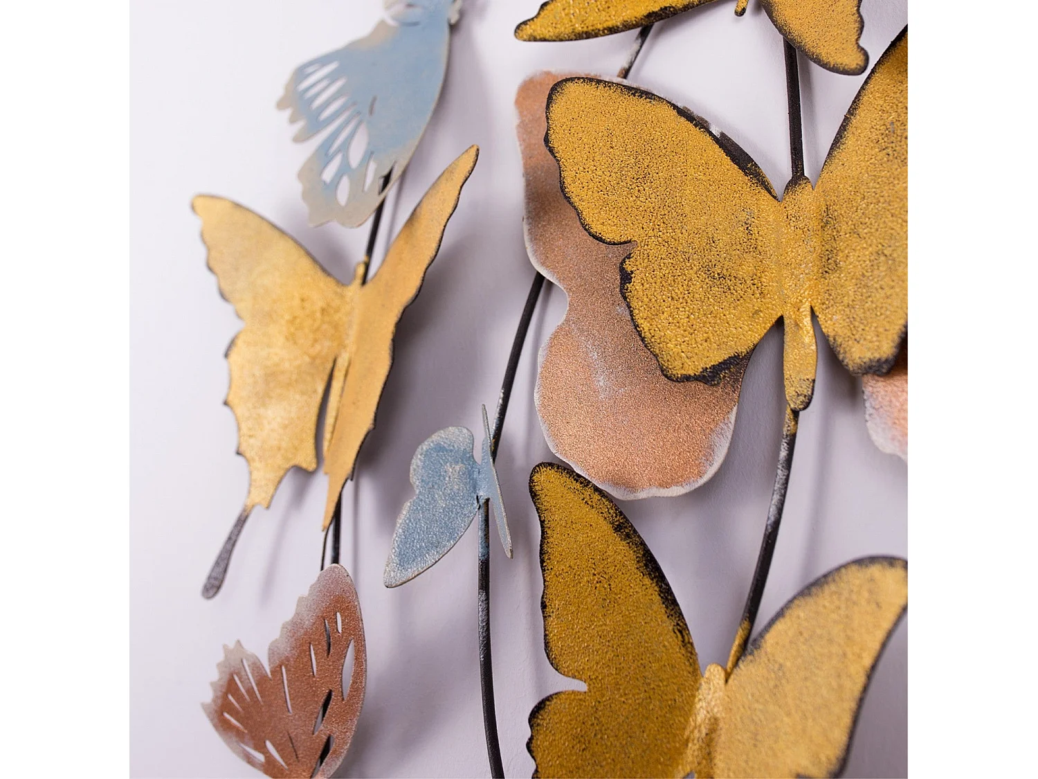 Acessório Decorativo de Parede em Metal - Borboletas Elegantes