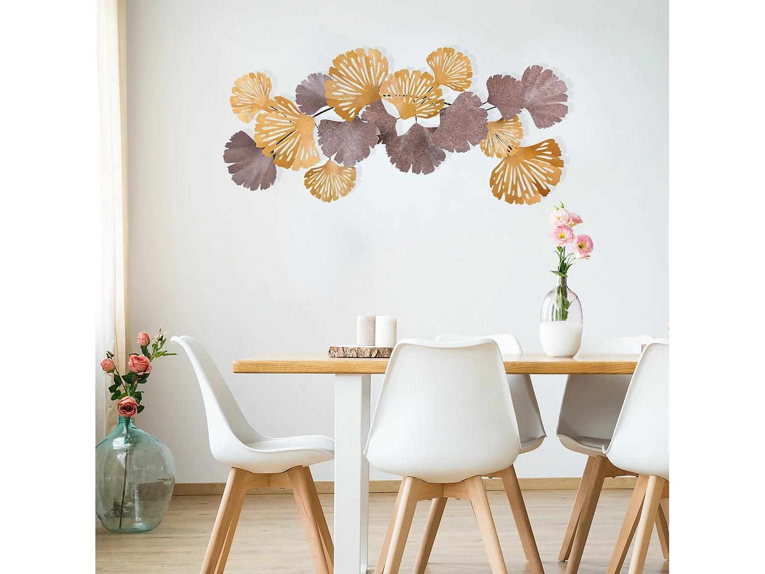 Acessório Decorativo de Parede em Metal Gergo - Elegância e Estilo para Seu Espaço