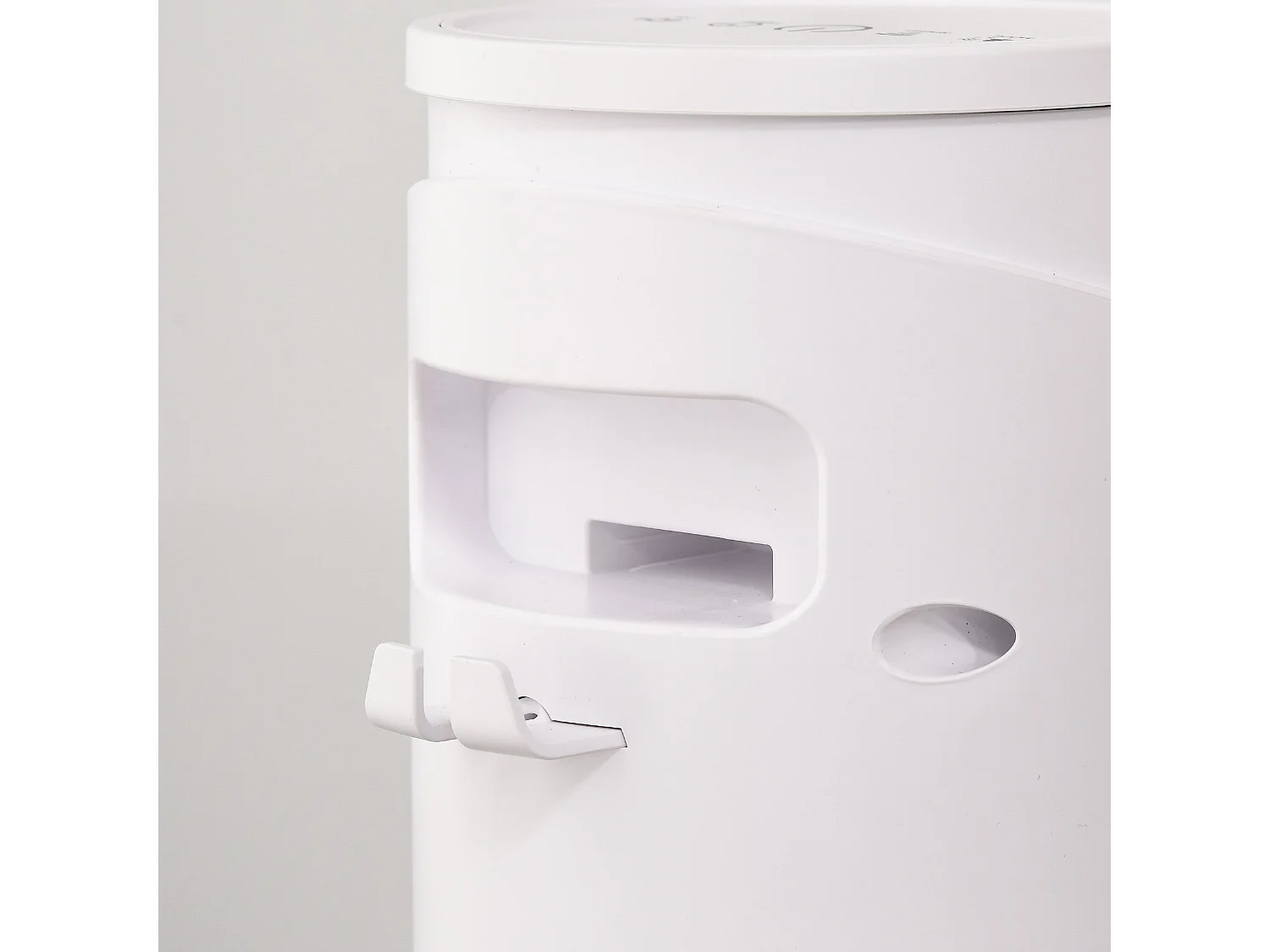 Ventoinha de Coluna HOMCOM com Controle Remoto e Temporizador de 12h - Branco e Compacta