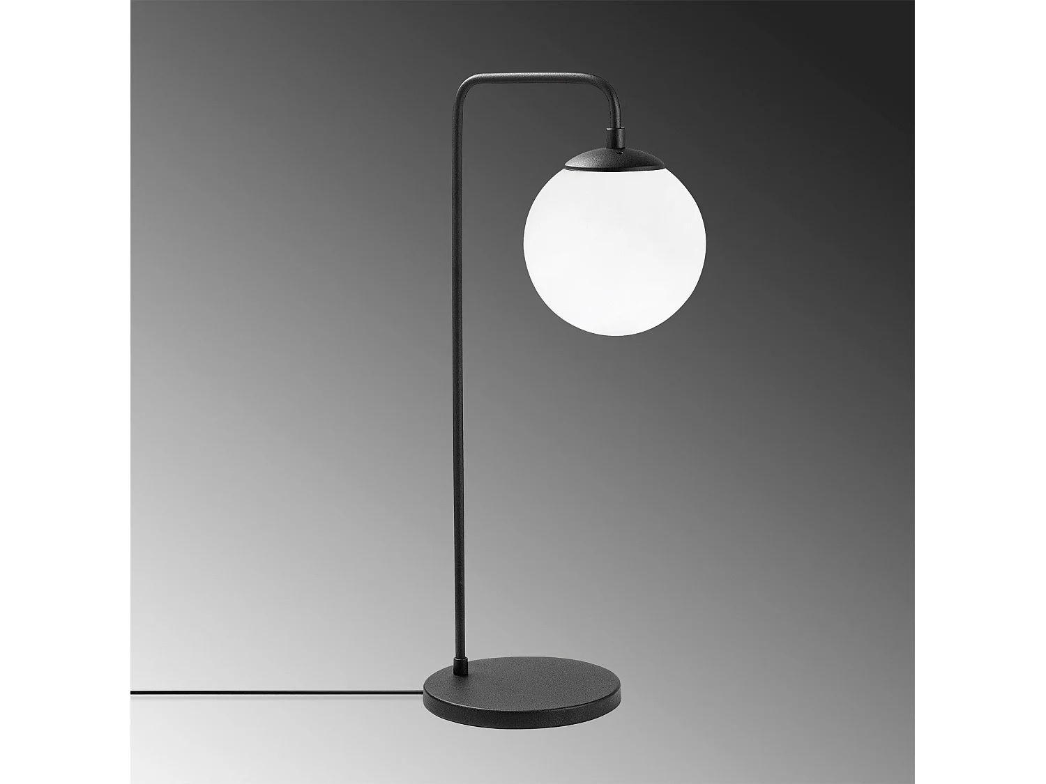 Candeeiro de Mesa Viran 10985 – Elegância e Modernidade para Sua Decoração