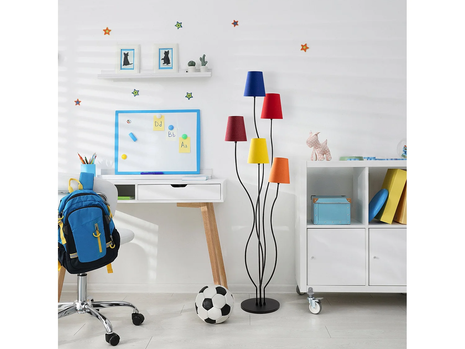 Candeeiro de Pé Moderno Bonibon - Elegância e Estilo para a Sua Casa