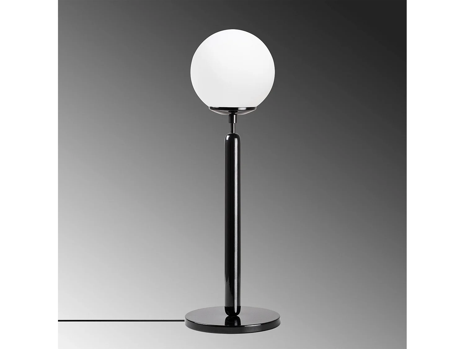 Candeeiro de Mesa Moderno e Elegante com Design Único