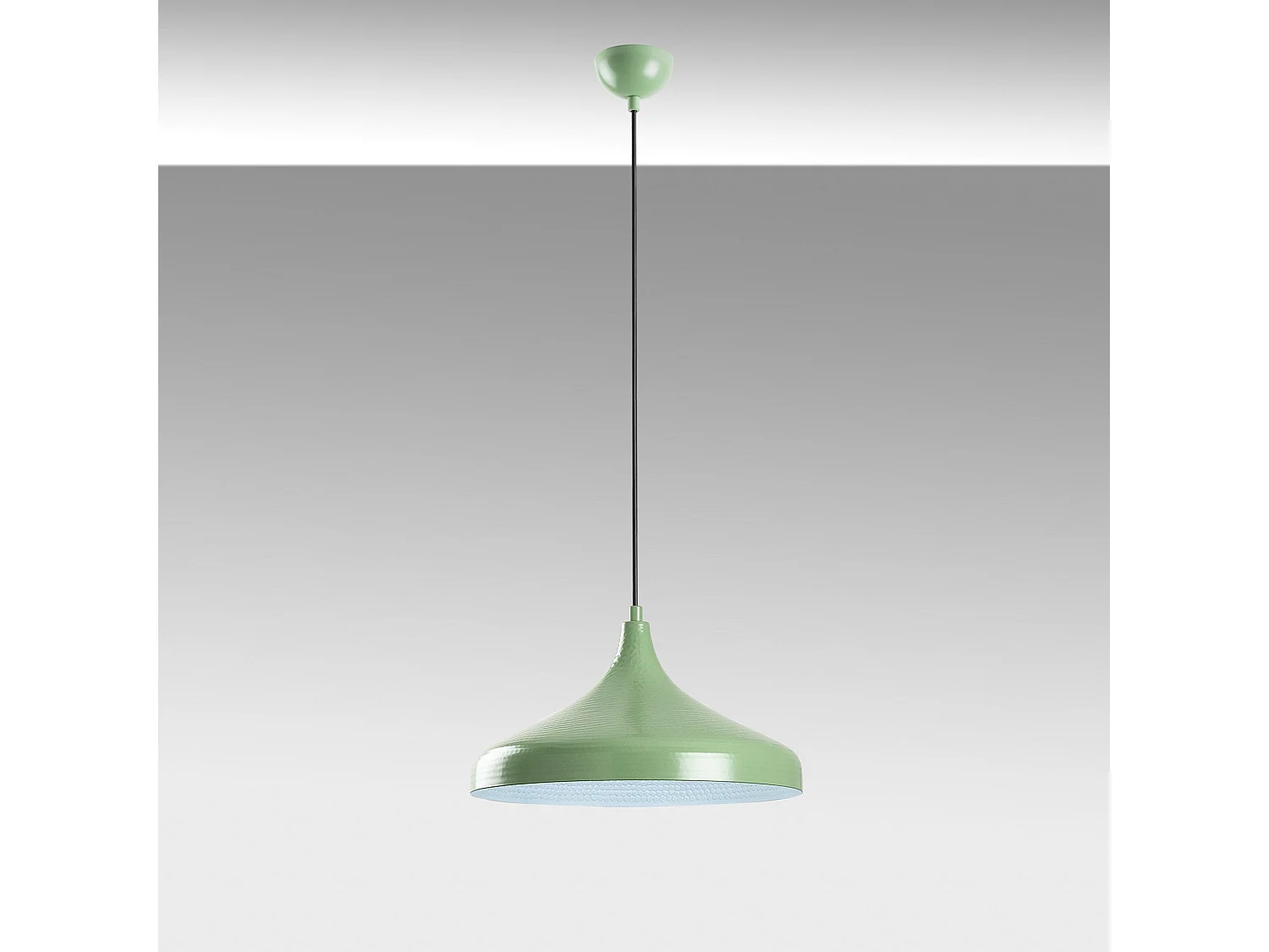 Candeeiro de Teto Mint - Elegância e Sofisticação para sua Casa