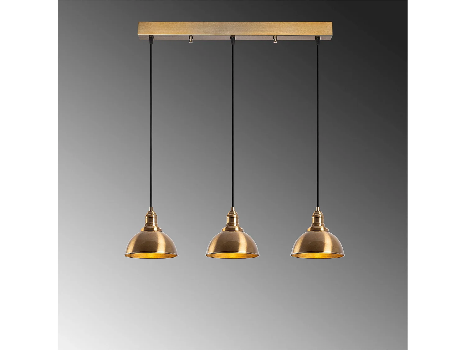 Candeeiro Vintage Varzan - Elegância e Sofisticação para o Seu Espaço