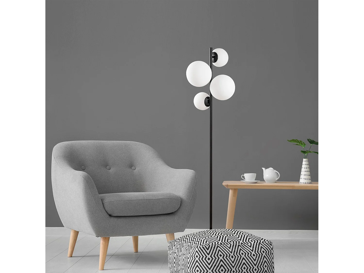 Candeeiro de Pé Fazli 10521 - Estilo Moderno e Elegante para Iluminação Sofisticada