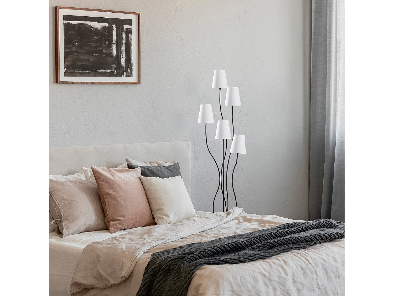 Candeeiro de Pé Moderno Bonibon - Elegância e Sofisticação para Sua Casa