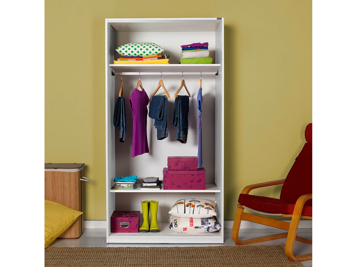 Roupeiro Moderno "Zenith" em Branco com Portas de Correr - 94 x 182 x 52 cm