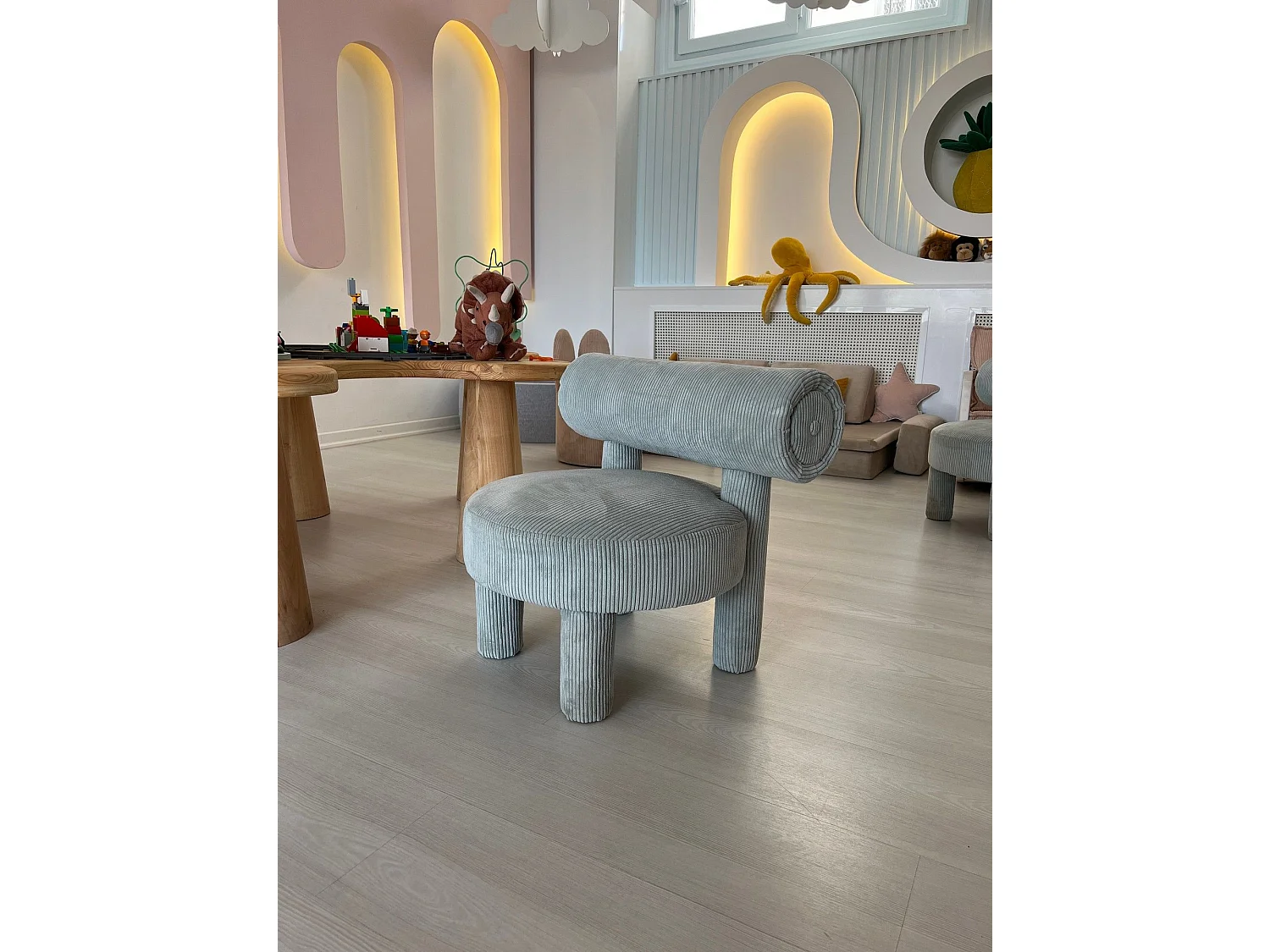 Eleganter Sessel, Blau, 39 x 58 x 39 cm | Rahmen aus 100 % Karpfenholz, Stoff aus 100 % Polyester | Komfortables Design für Wohnzimmer und B