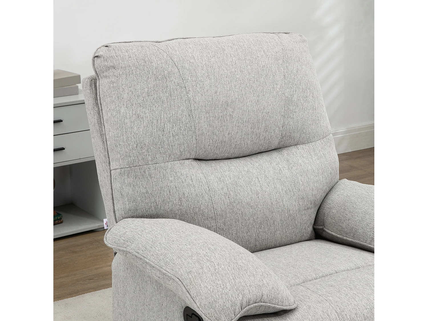 Poltrona Reclinável Dayla em Tecido Premium Cinza - Conforto e Estilo Nórdico