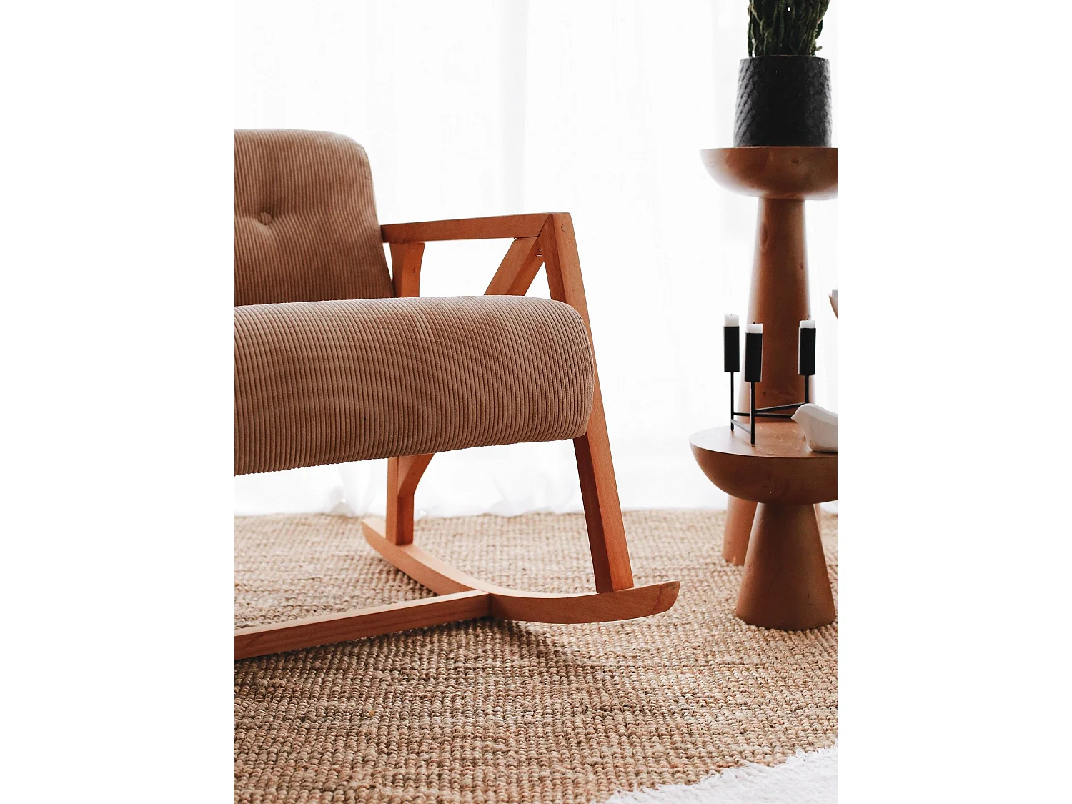 Mecedora Altadena 539, De color marrón claro, 67x85x75cm