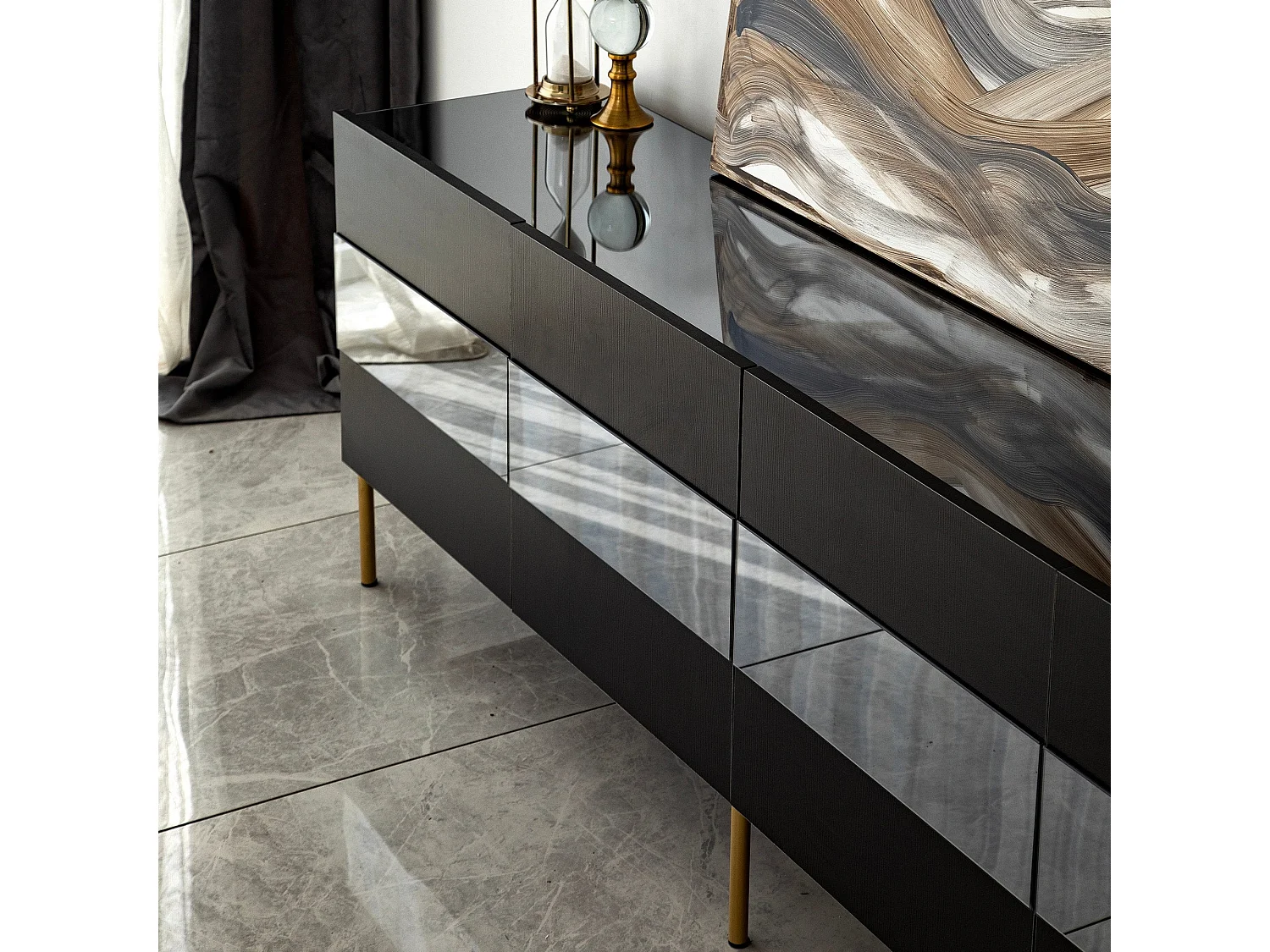 Meuble TV élégant doré et fumé, 180 x 59 x 35 cm | Panneau de particules 100 % mélaminé, épaisseur 18 mm | Élégant et fonctionnel pour un salon moderne