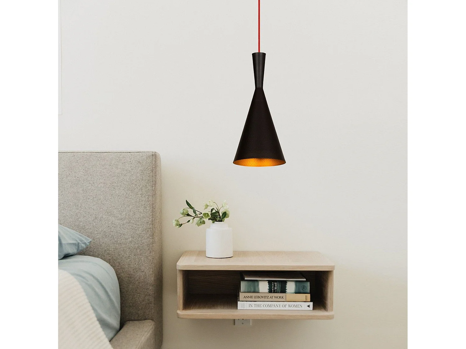 Candeeiro de Ferro Elegante Elmas 3541 - Design Moderno e Sofisticado