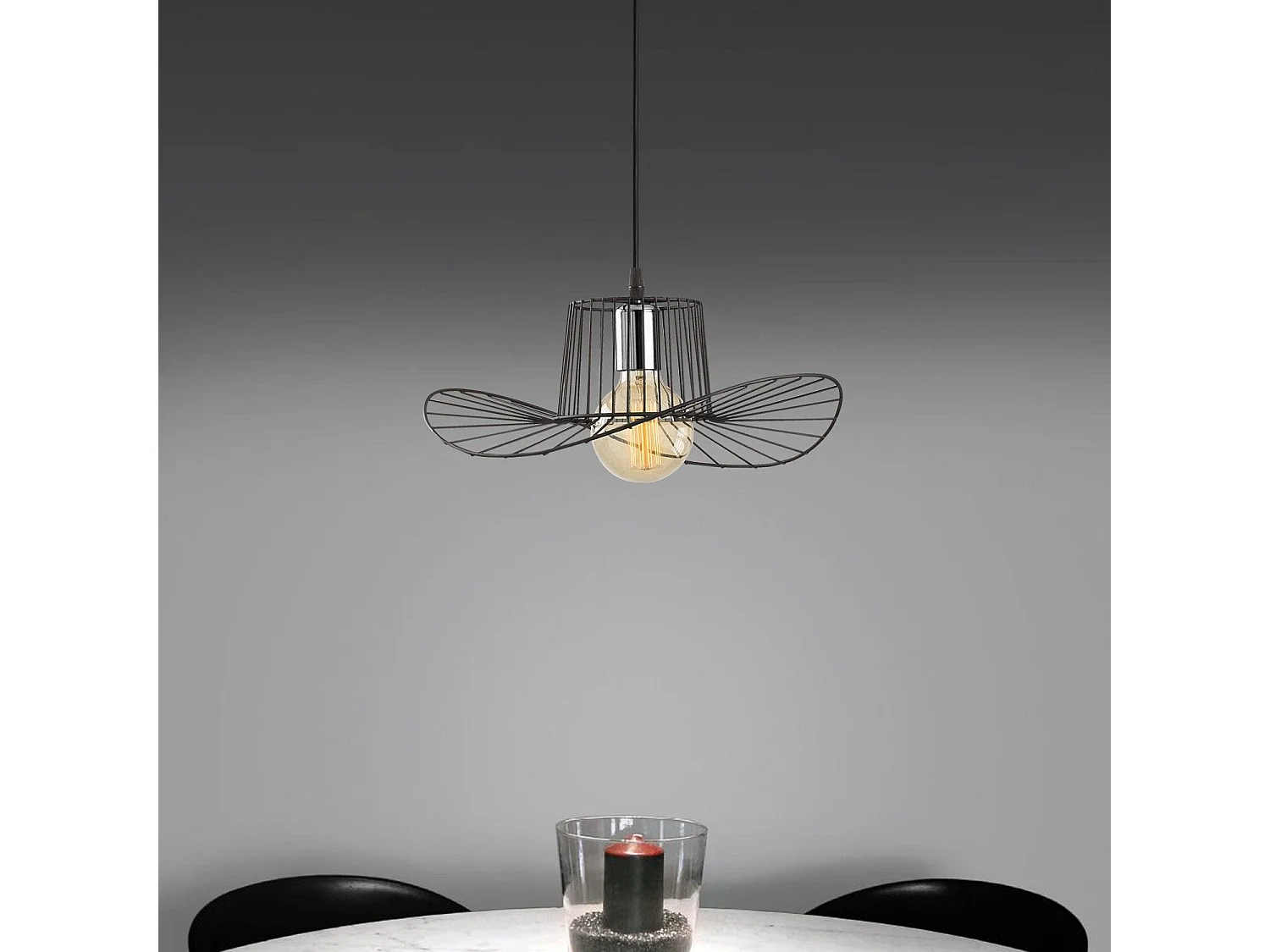 Candeeiro Moderno Preto - Design Elegante e Sofisticado para o Seu Espaço