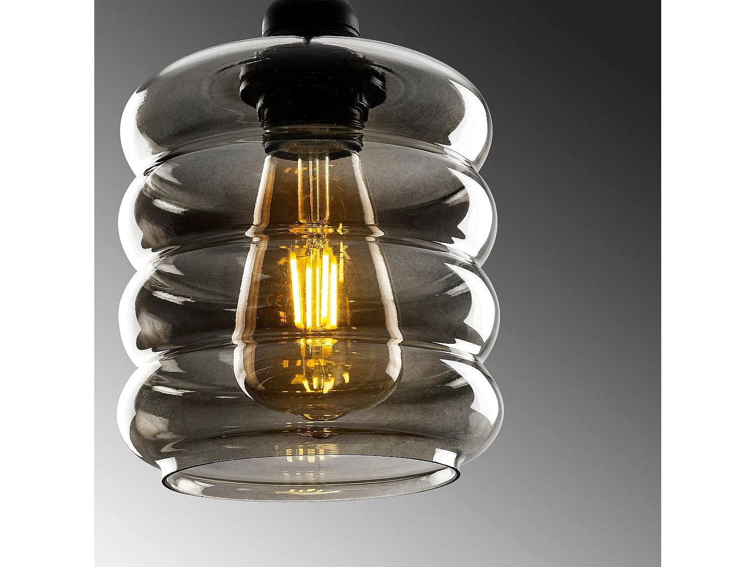 Candeeiro Elegante com Design Industrial e Altura Ajustável - 060